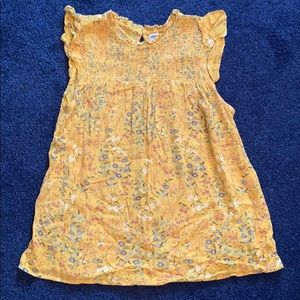 Old navy floral tank top